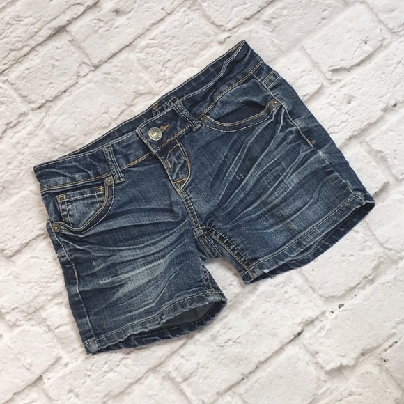 Wishful Park women's Jean Shorts size 3 Distressed - Picture 2 of 4